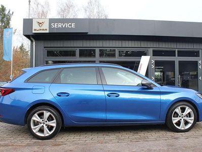 Gebraucht Seat Leon FR 150 PS (110 kW) 2023 Saphir blau Kombi