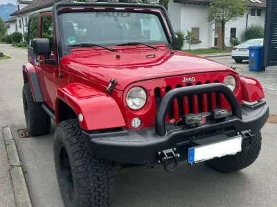 Used Jeep Wrangler 200 HP (147 kW) 2012 Red SUV
