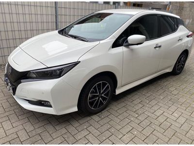 gebraucht Nissan Leaf 40 kWh N-Connecta Winterpaket LED-Scheinwerfer