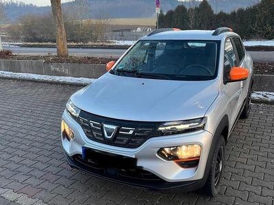 Silber Gebraucht 2022 Dacia Spring Comfort Plus Kleinwagen | 9.300 € (Fairer Preis)