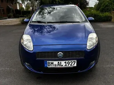 Gebraucht Fiat Grande Punto Dynamic 95 PS (69 kW) 2007 Blau Kleinwagen