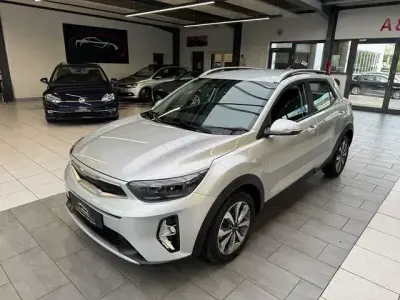 Gebraucht Kia Stonic Vision 101 PS (74 kW) 2022 Andere SUV