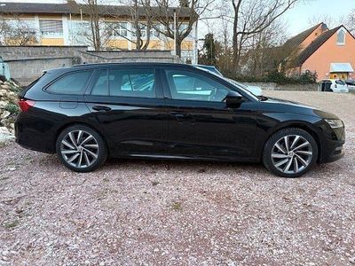 Gebraucht Skoda Octavia Style 179 PS (131 kW) 2021 Schwarz Kombi
