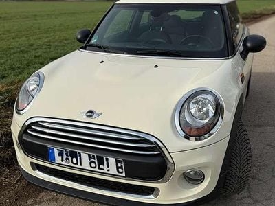 Gebraucht Mini ONE 102 PS (75 kW) 2017 Weiß Kleinwagen