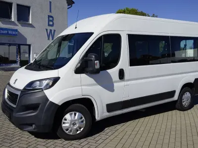 Gebraucht Peugeot Boxer Allure 140 PS (102 kW) 2020 Weiß Van