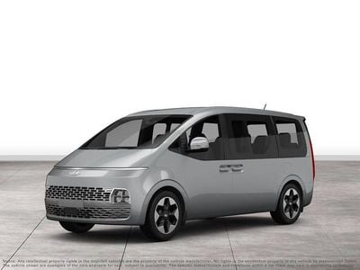 Gebraucht Hyundai Staria Signature 177 PS (130 kW) 2023 Silber Van / Kleinbus