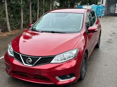 Gebraucht Nissan Pulsar 110 PS (80 kW) 2016 Rot Kleinwagen