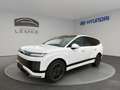 Gebraucht Hyundai Ioniq 9 225 kW (307 PS) 2025 Serenity white SUV