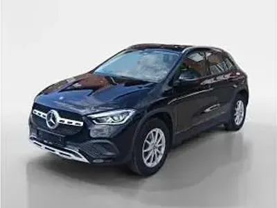 Gebraucht Mercedes GLA250 160 PS (117 kW) 2022 Schwarz (nachtschwarz  unilack) SUV