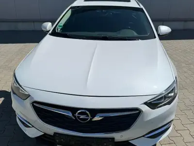 Gebraucht Opel Insignia Innovation 170 PS (125 kW) 2019 Weiß Kombi