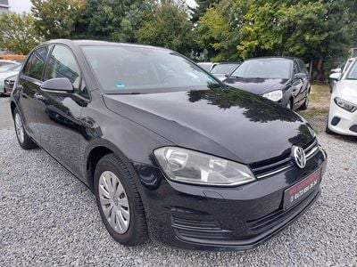 Schwarz Gebraucht 2014 VW Golf VII Trendline Limousine | 5.500 € (Guter Preis)