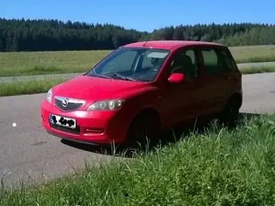 Gebraucht Mazda 2 Active 68 PS (50 kW) 2006 Rot Kleinwagen