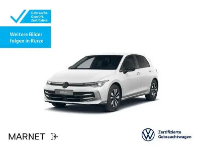 Gebraucht VW Golf VIII Goal 150 PS (110 kW) 2025 Oryxweiß perlmutteffekt Limousine