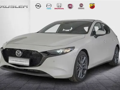 Neu Mazda 3 Center-Line 140 PS (102 kW) 2026 Arctic white Limousine