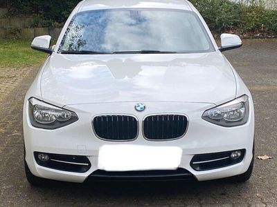 gebraucht BMW 118 d Sport Line Sport Line