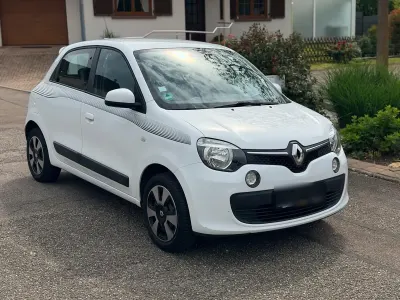 Gebraucht Renault Twingo SE 70 PS (51 kW) 2014 Weiß Kleinwagen