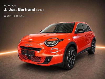 Second-hand Fiat 600E La Prima 114 kW (156 CP) 2023 Portocaliu Berlinǎ