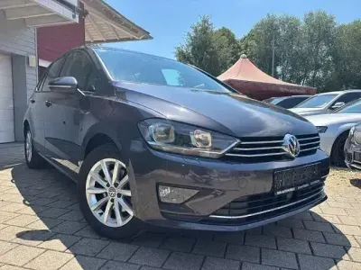 Gebraucht VW Golf VII LOUNGE 110 PS (80 kW) 2016 Grau Limousine
