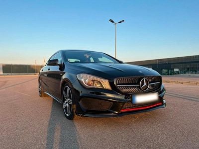 Gebraucht Mercedes CLA250 AMG line 211 PS (155 kW) 2014 Schwarz Limousine