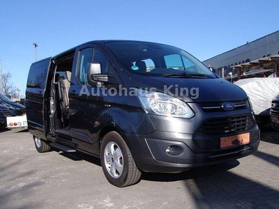 Gebraucht Ford Tourneo Titanium 170 PS (125 kW) 2018 Magnetic Van / Kleinbus