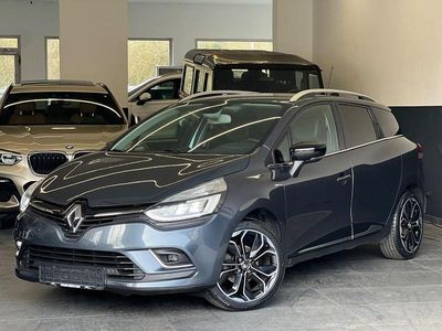 Gebraucht Renault Clio IV Bose Edition 118 PS (86 kW) 2018 Grau Limousine