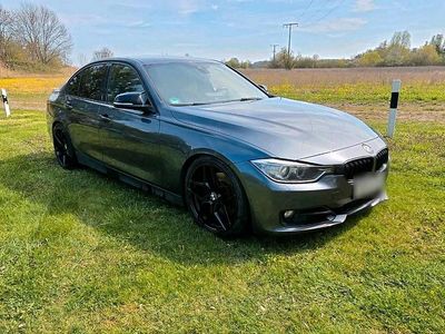 Usata BMW 328 Sport Line 245 CV (180 kW) 2013 Grigio Berlina