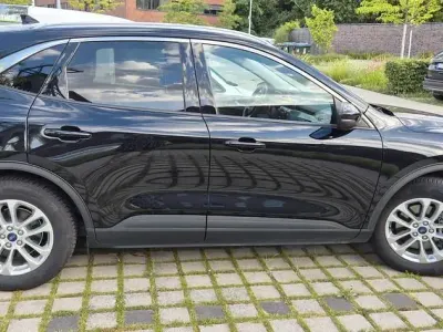 Gebraucht Ford Kuga 224 PS (164 kW) 2021 Schwarz SUV
