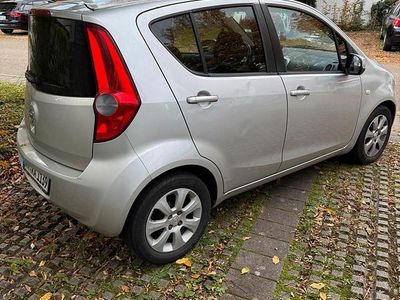 Opel Agila