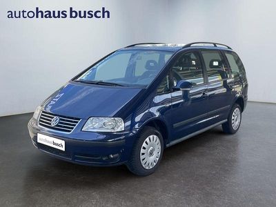 Second-hand VW Sharan 150 CP (110 kW) 2009 Albastru Monovolum