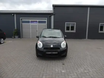 Gebraucht Suzuki Alto 68 PS (50 kW) 2009 Schwarz Kleinwagen