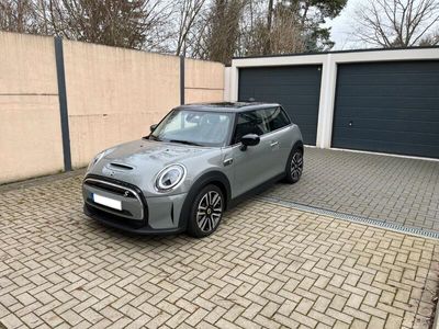 gebraucht Mini Cooper SE Classic Trim+Panodach+Gewährl. 05/2026