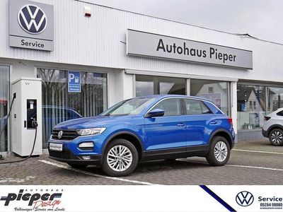 Second-hand VW T-Roc 116 CP (85 kW) 2018 Albastru SUV