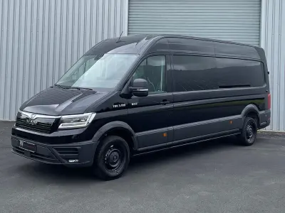 Neu MAN TGE 177 PS (130 kW) 2026 Schwarz Van