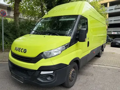 Gebraucht Iveco Daily 136 PS (100 kW) 2018 Limousine