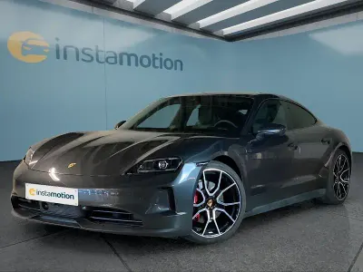 Usata Porsche Taycan 4S Sport 439 kW (598 CV) 2024 Grigio Berlina