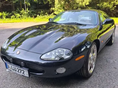 Gebraucht Jaguar XKR 363 PS (266 kW) 2001 Schwarz Coupé