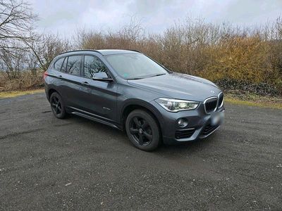 Gebraucht BMW X1 Sport Line 150 PS (110 kW) 2016 Grau SUV