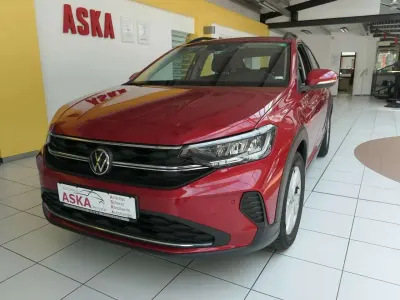 Gebraucht VW Taigo 95 PS (69 kW) 2023 Kings red SUV