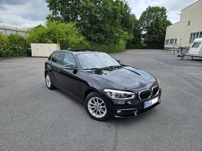 gebraucht BMW 116 i schwarz Facelift