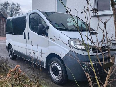 Gebraucht Opel Vivaro 101 PS (74 kW) 2006 Weiß Van / Kleinbus