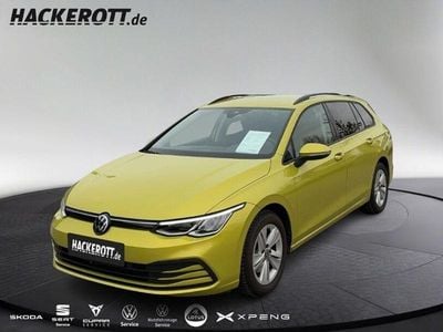 Gebraucht VW Golf VIII Life 150 PS (110 kW) 2023 Gelb Kombi