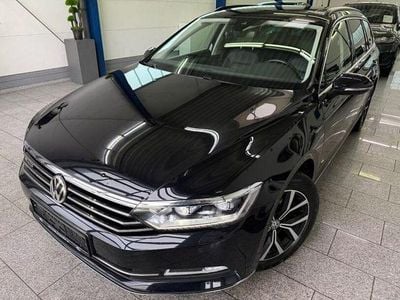 Schwarz Gebraucht 2016 VW Passat R-line Kombi | 19.555 € (Etwas zu teuer)