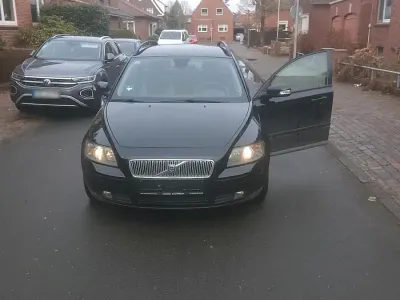 Usata Volvo V50 131 CV (96 kW) 2007 Nero Station wagon