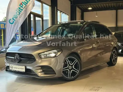 Gebraucht Mercedes B200 AMG 163 PS (119 kW) 2019 Grau Kleinwagen