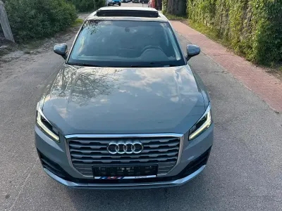 Gebraucht Audi Q2 S-Line 116 PS (85 kW) 2020 Grau SUV