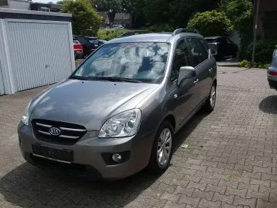 Gebraucht Kia Carens EX 144 PS (105 kW) 2010 Grau Van / Kleinbus