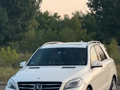 Gebraucht Mercedes ML350 AMG 258 PS (189 kW) 2013 Weiß SUV