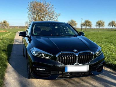 Second-hand BMW 118 Sport Line 136 CP (100 kW) 2021 Negru Hatchback