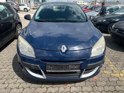 Usata Renault Mégane 101 CV (74 kW) 2010 Blu Berlina