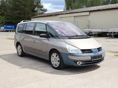 Używany Renault Grand Espace 150 KM (110 kW) 2009 Beżowy Minivan